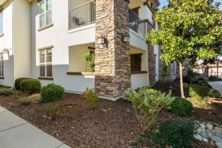 Photo #4: 20006253 Listing