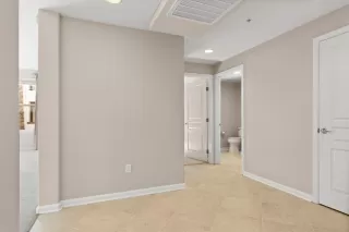 Photo #6: 20006253 Listing