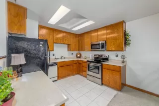 Photo #6: 20006273 Listing
