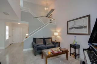 Photo #3: 20006602 Listing 