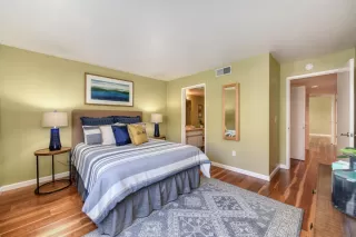 Photo #5: 20006604 Listing 
