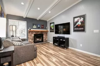 Photo #3: 20006804 Listing 