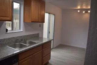 Photo #6: 20006826 Listing