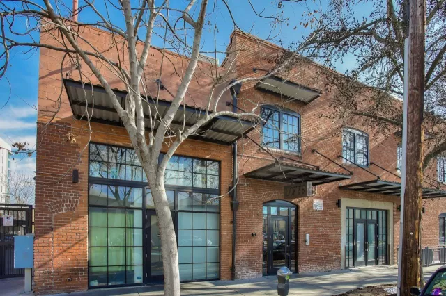 MLS: 20006973 Condo For Sale