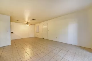 Photo #3: 20006974 Listing