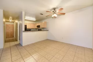 Photo #5: 20006974 Listing