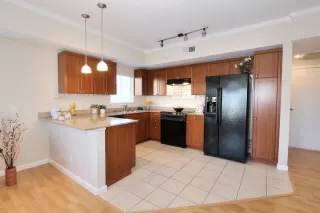 Photo #6: 20007200 Listing 