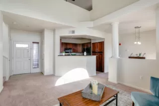 Photo #6: 20007245 Listing