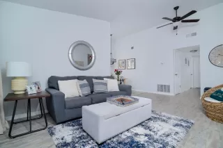 Photo #3: 20007286 Listing