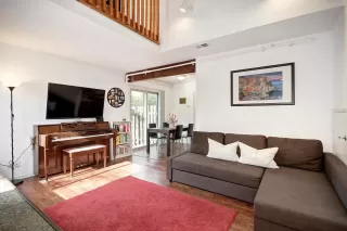 Photo #4: 20007381 Listing