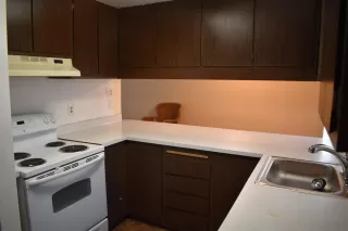 Photo #2: 20007416 Listing