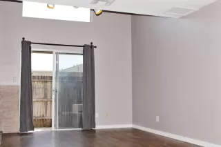 Photo #2: 20007626 Listing