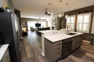 Photo #4: 20007812 Listing