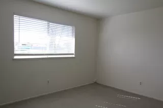 Photo #5: 20007936 Listing