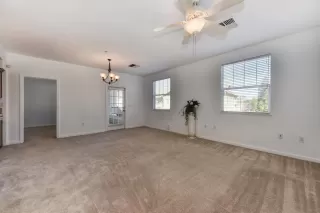 Photo #6: 20008479 Listing