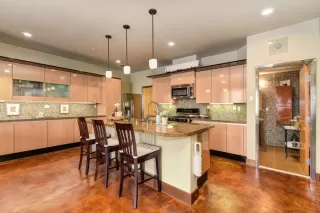 Photo #2: 20008578 Listing 