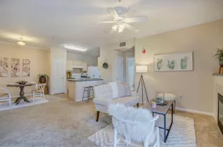 Photo #1: 20008718 Listing