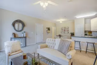 Photo #4: 20008718 Listing