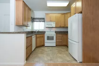 Photo #6: 20008808 Listing 