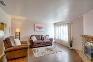 Photo #2: 20008840 Listing 