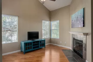 Photo #3: 20008867 Listing 