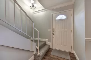 Photo #4: 20008873 Listing