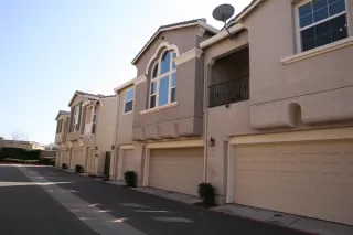 Photo #1: 20009021 Listing