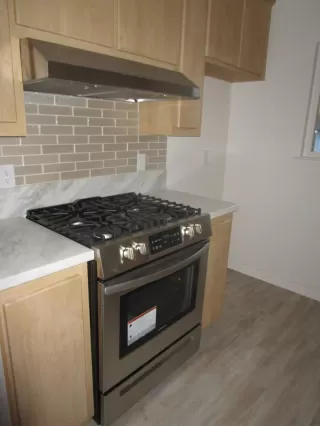 Photo #4: 20009148 Listing 
