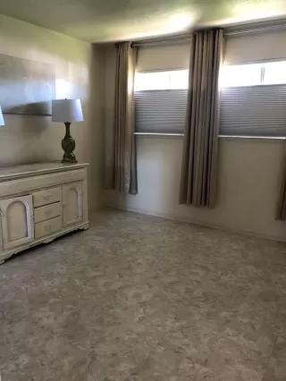 Photo #3: 20009290 Listing
