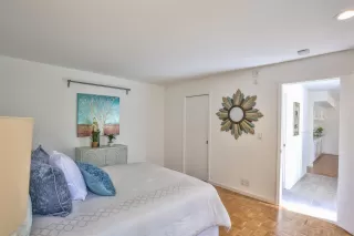 Photo #3: 20009698 Listing