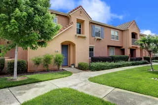 Photo #2: 20009733 Listing 