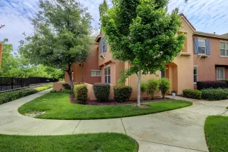 Photo #3: 20009733 Listing 