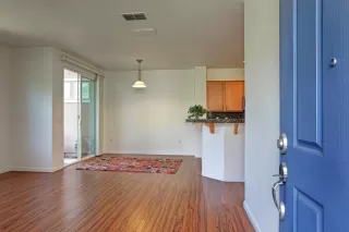 Photo #5: 20009733 Listing 