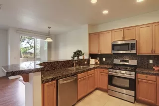 Photo #6: 20009733 Listing 