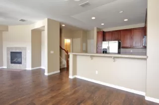 Photo #1: 20009857 Listing 