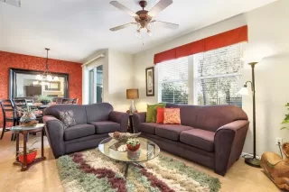 Photo #5: 20009859 Listing