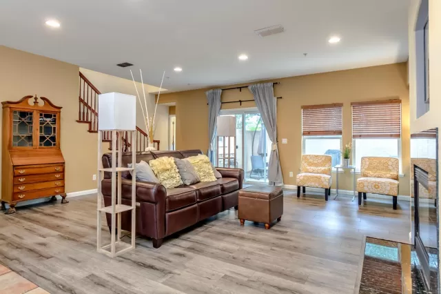 MLS: 20010128 Condo For Sale