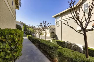 Photo #3: 20010280 Listing