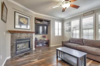 Photo #4: 20010280 Listing