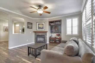 Photo #5: 20010280 Listing