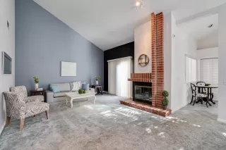 Photo #5: 20010434 Listing