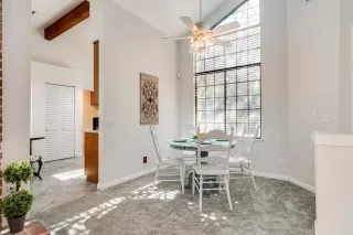 Photo #6: 20010434 Listing