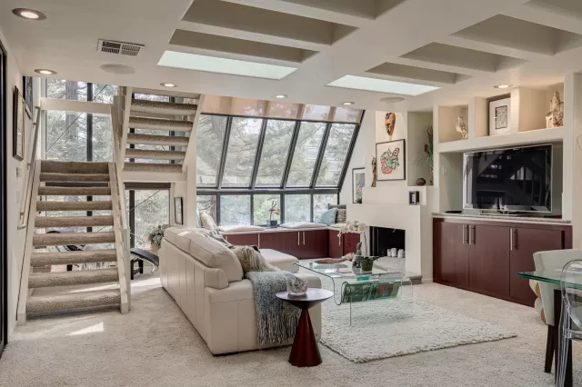 MLS: 20010501 Condo For Sale