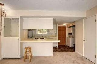 Photo #6: 20010684 Listing 