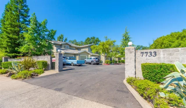 MLS: 20011054 Condo For Sale