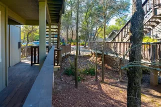 Photo #3: 20011054 Listing