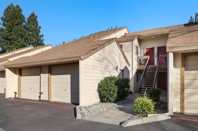 MLS: 20011225 Condo For Sale