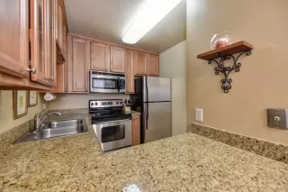 Photo #6: 20011339 Listing