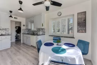 Photo #3: 20011579 Listing 