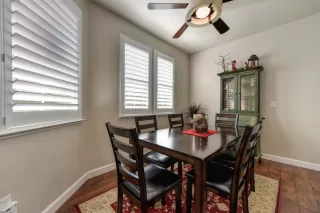 Photo #5: 20012108 Listing